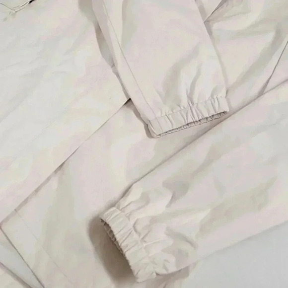 The North Face Women’s Antora Parka - Picture 13 of 15